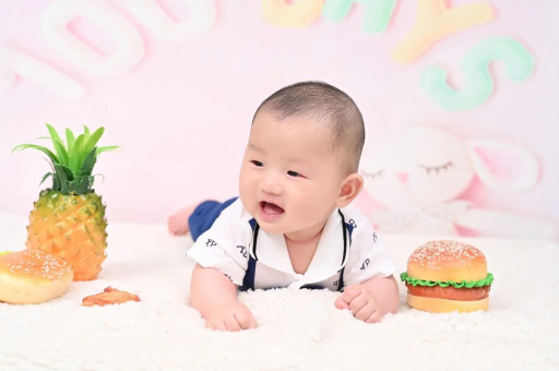 平凉宝宝手上小红点